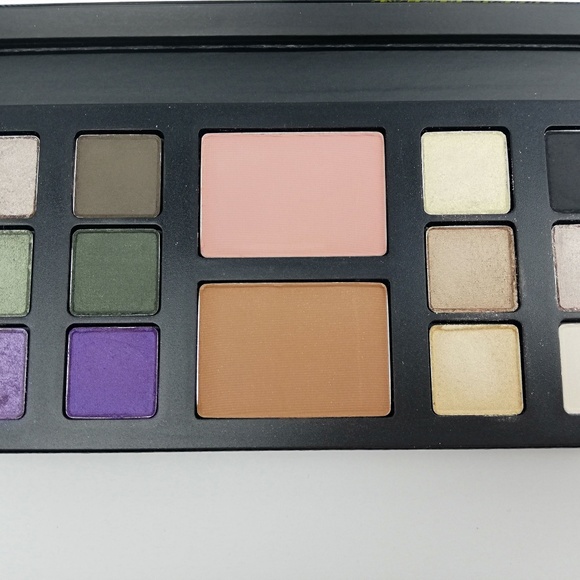 LANCOME Jason Wu All-over face palette. - Picture 4 of 8